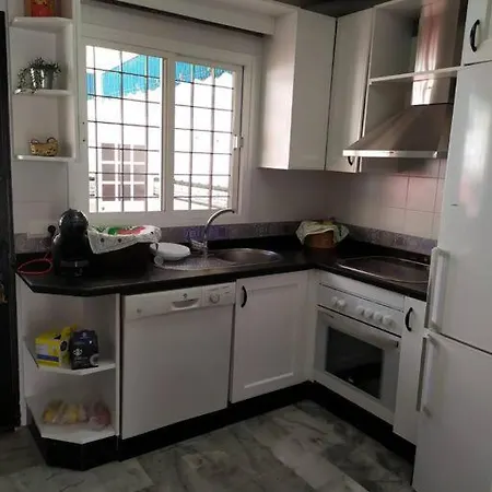 Casa La Milagrosa, *